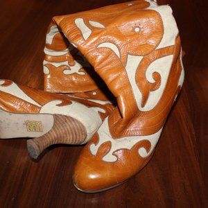 Multi fabric embroidered leather boots